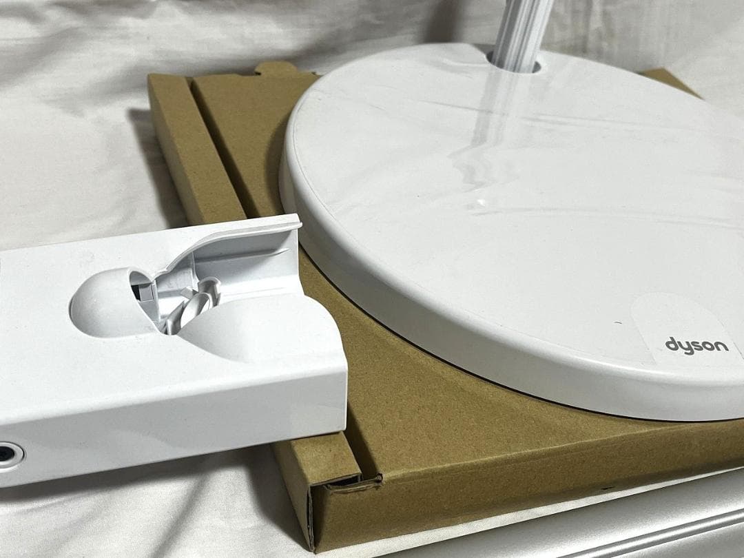 ★未使用純正Dyson Digital Slim 専用SV18専用充電ドック