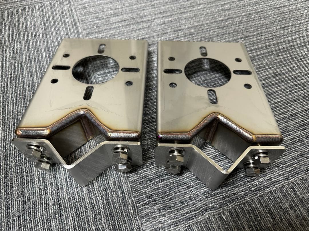 ★★他では売ってません★単管足場パイプローテーター取付ステー