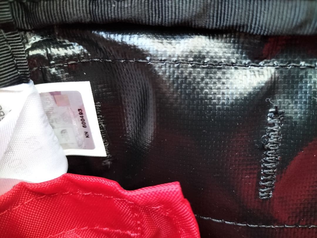 新品未使用品　ノースフェイス　 ローリングサンダーS 32L　機内持ち込みOK