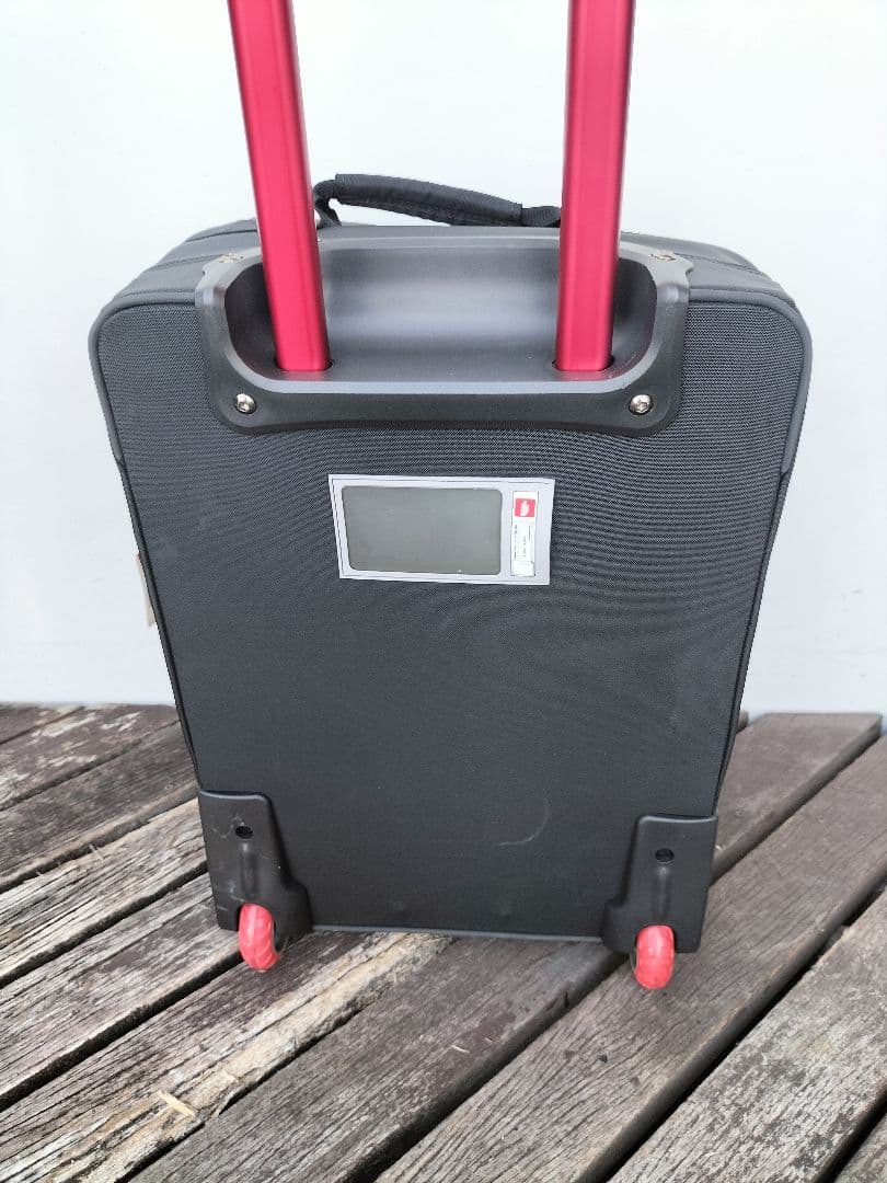 新品未使用品　ノースフェイス　 ローリングサンダーS 32L　機内持ち込みOK