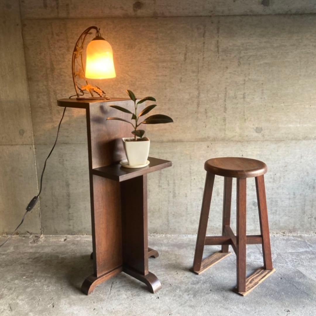 古い味のある飾り台 サイドテーブル 棚 シェルフ ラック スタンド 木製 レトロ