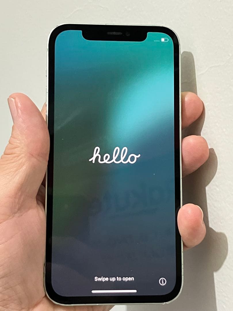 バッテリー交換済Apple iPhone 12 ドコモ　128GB