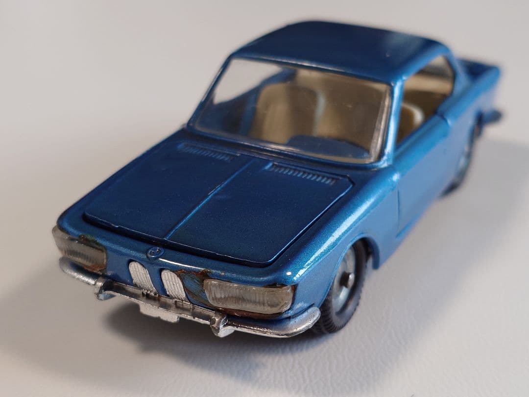MEBETOYS 　A-17 BMW 2000 COUPE SPORT