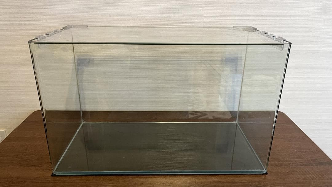 60cm水槽、クーラー、外部フィルター、化学式co2添加、その他！引取りok