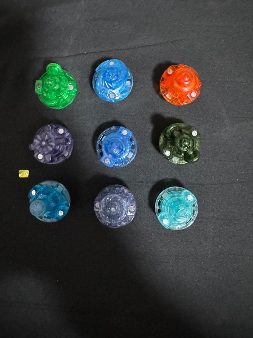 メタルファイト 16個 ベイブレードバースト 9個 まとめ売り