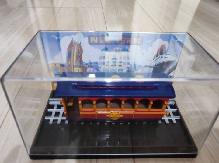 ディズニーシーエレクトリックレールウェイ　ダイキャスト　モデル