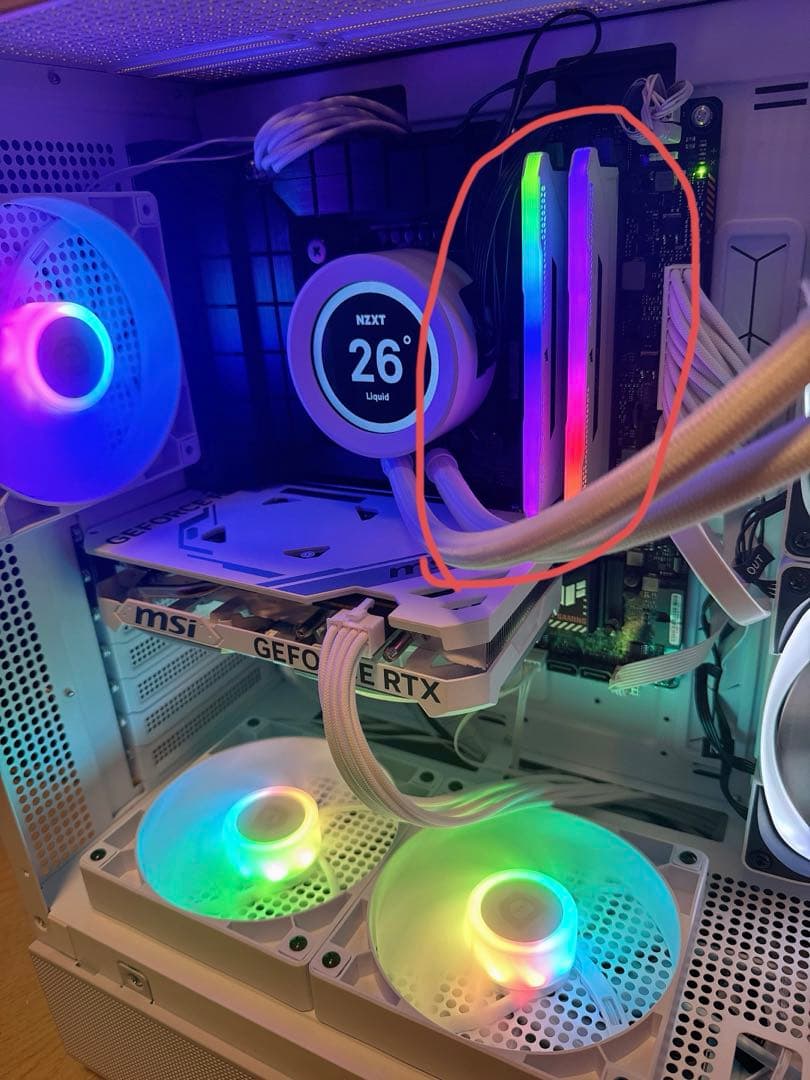 CORSAIR メモリ DDR4-3600 C18 16GBx2枚 RGB