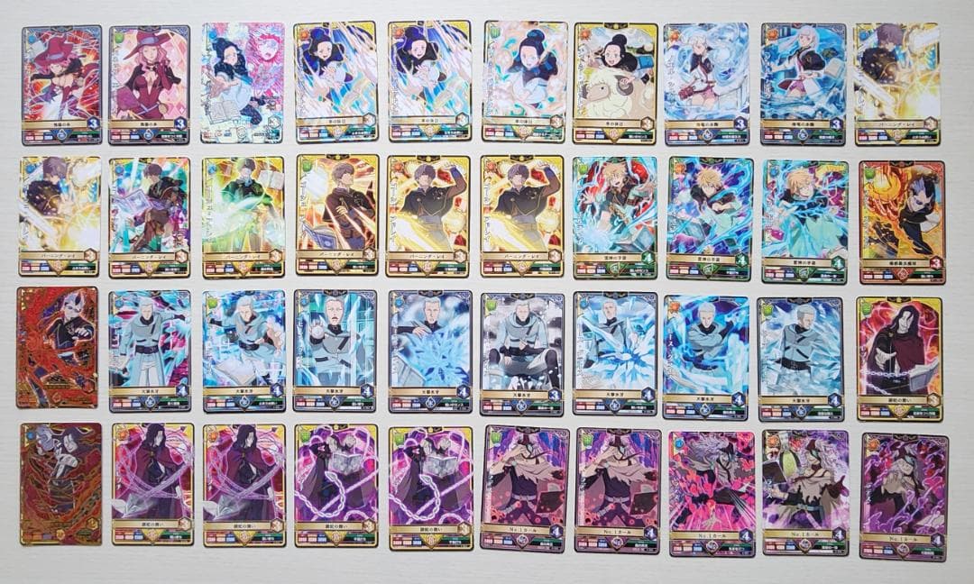 ブラッククローバー　カード　まとめ売り　約100枚