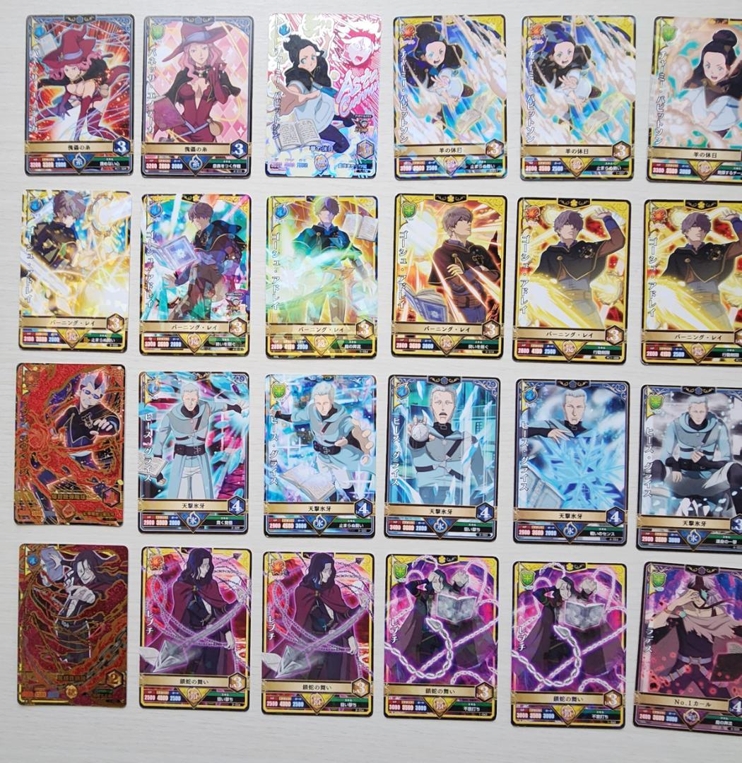 ブラッククローバー　カード　まとめ売り　約100枚