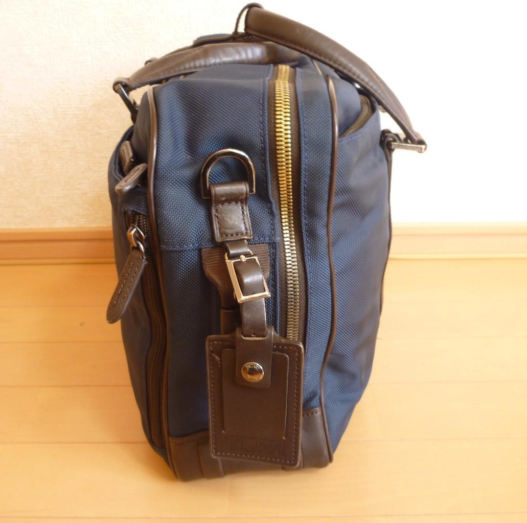 TUMI ネイビー 2way　ビジネスバッグ