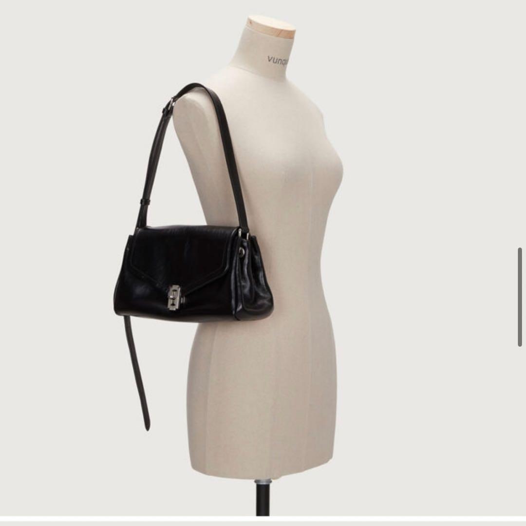 Vunque ブンク　韓国　ショルダーバッグ　革黒　Occam Doux