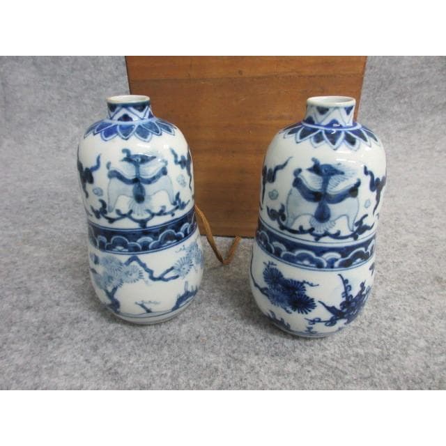 湖東焼染付徳利一対箱入り [B26008]