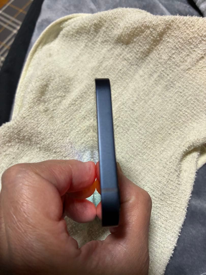 iPhone12・SIMフリー ブラック 64GB利用制限◯ バッテリー83%