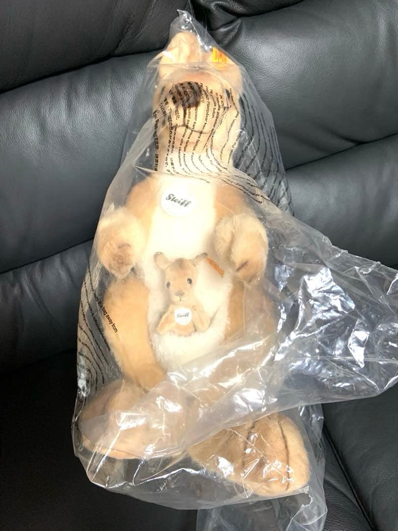 【大特価セール✨カンガルーのカンゴと赤ちゃん】新品未開封 Steiff 出産祝い