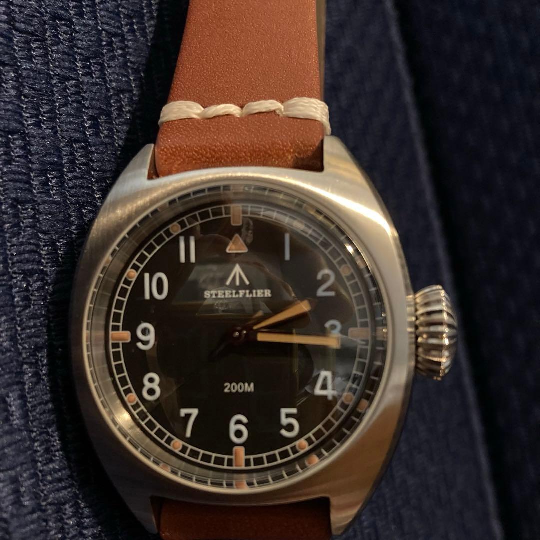 [新品] イギリス軍  Army W10 クォーツ式レプリカ 皮ベルト