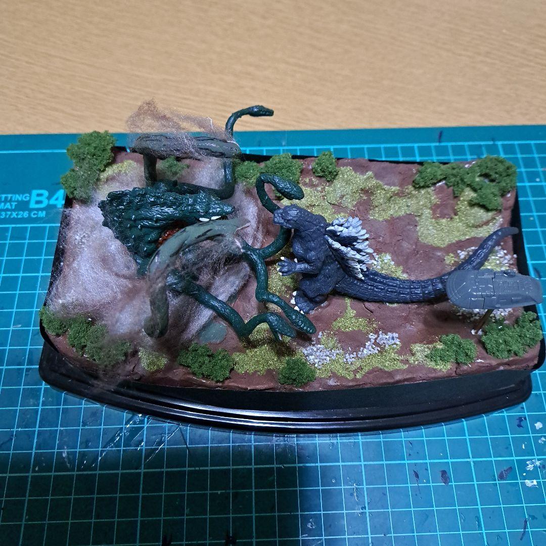 ジオラマ ゴシラ 対 ビオランテ