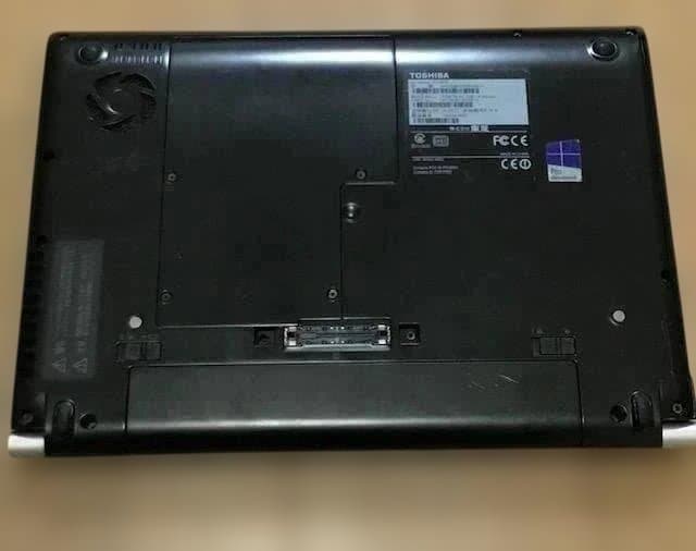 東芝dynabookR734/K Corei7 SSD128GBWin10Pro