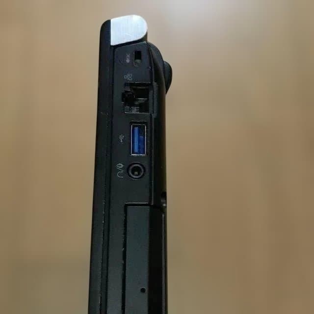 東芝dynabookR734/K Corei7 SSD128GBWin10Pro