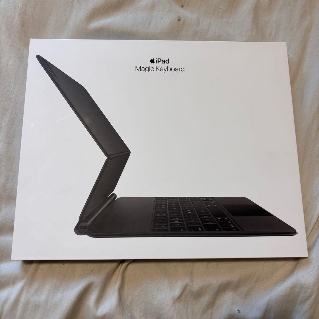 【極美品】iPad Magic Keyboard 12.9MXQU2J/A
