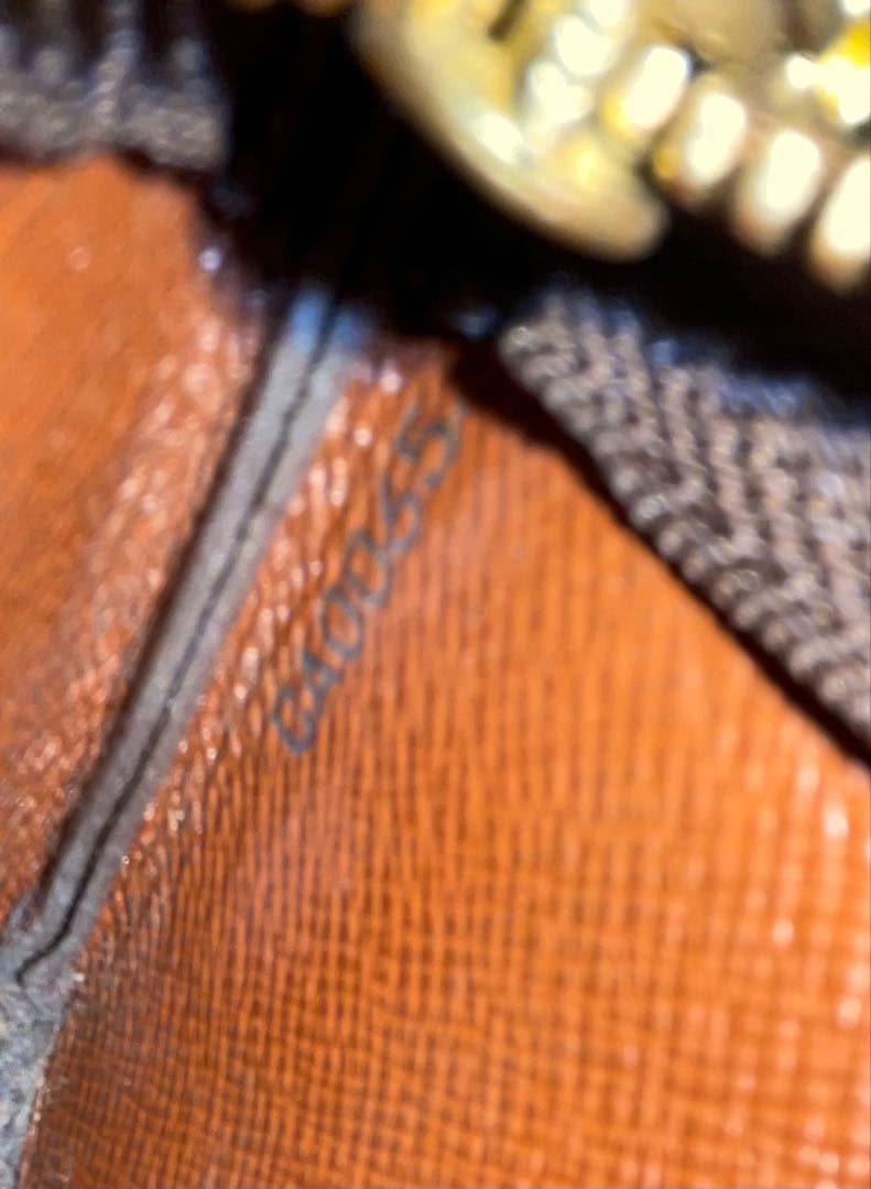 【大人気！】VUITTON ケース キーケース ポシェットクレ 小銭入れ