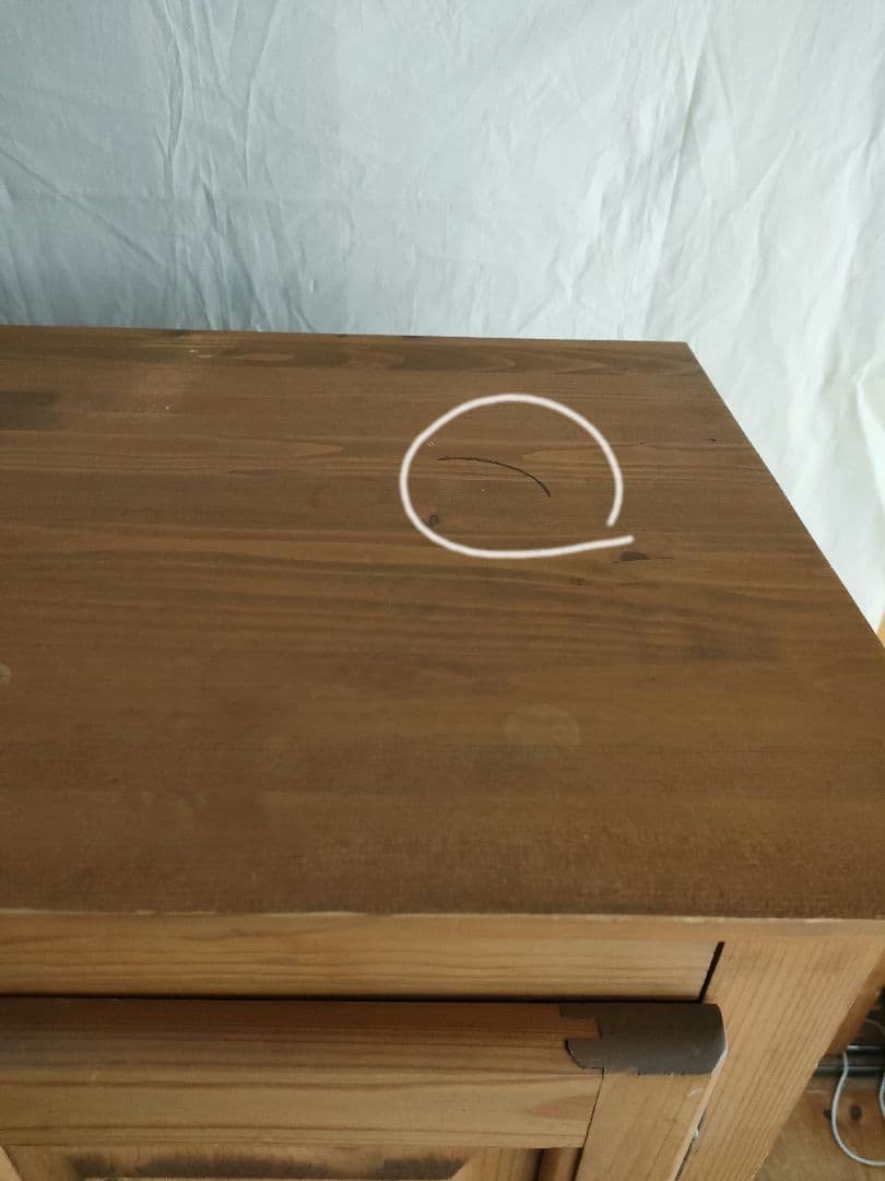 きょんきょんです　　送料込み　無垢パイン キャビネット アンティーク