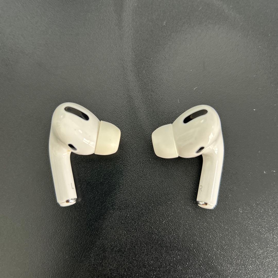 AirPods ホワイト 充電ケース付き