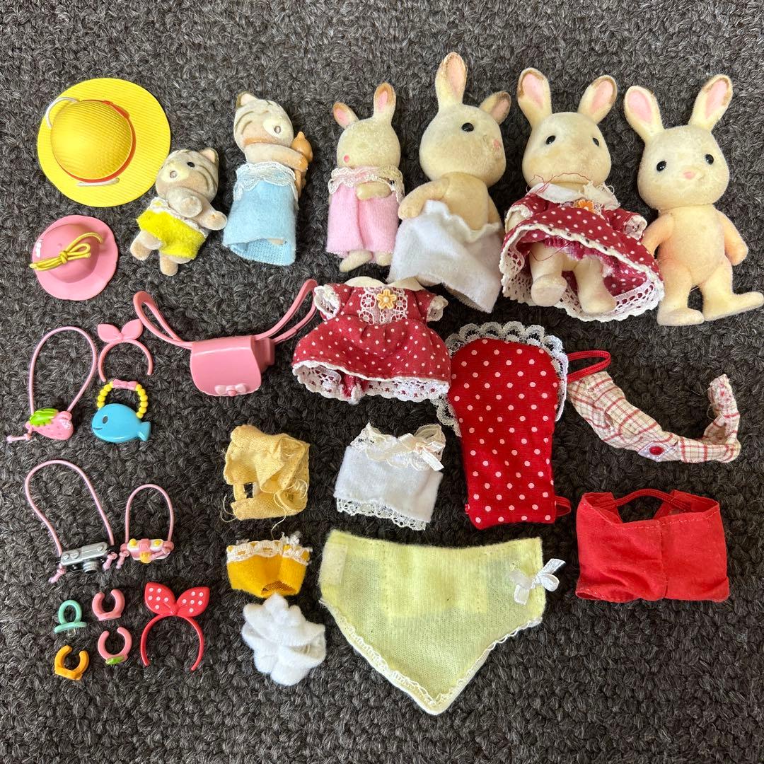 シルバニアファミリー　あかりの灯る大きなお家　小物大量セット