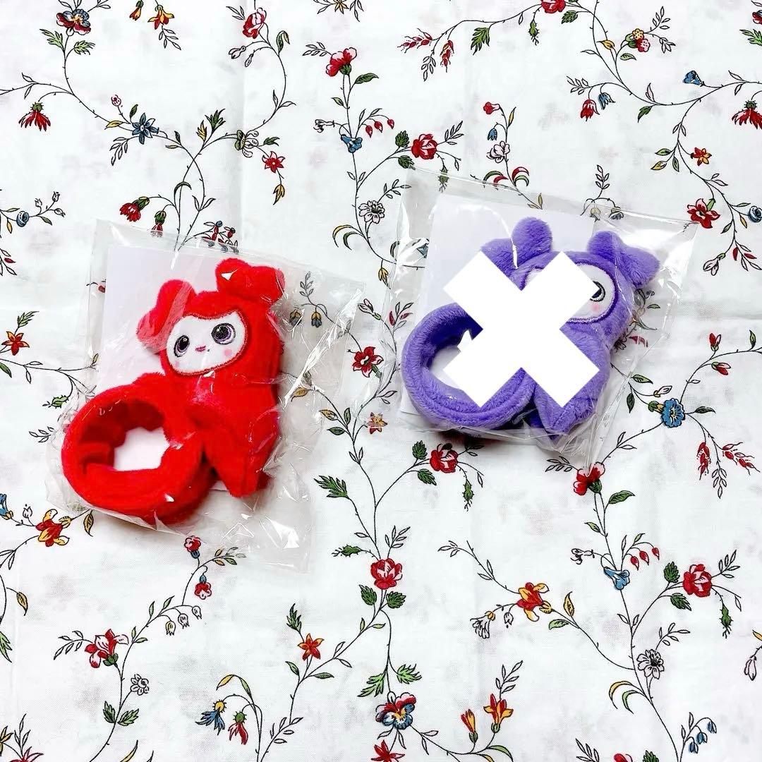 TWICE ぱっちんバンド チェヨン