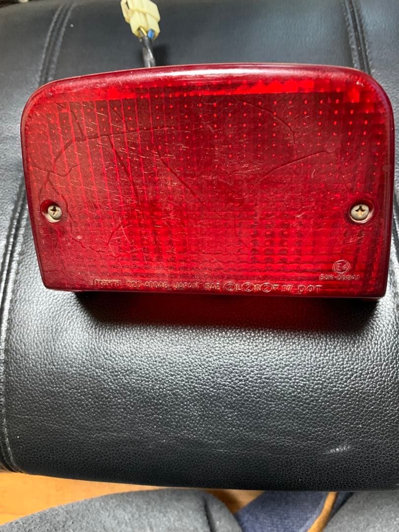 あさん専用ゼファー400 テールランプ