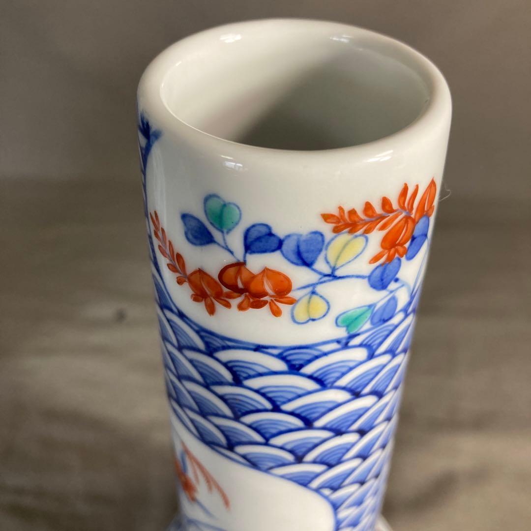 【市川光春】色鍋島の伝統　鍋島藩窯　御庭窯　市川光春作　波地紋花絵　花瓶