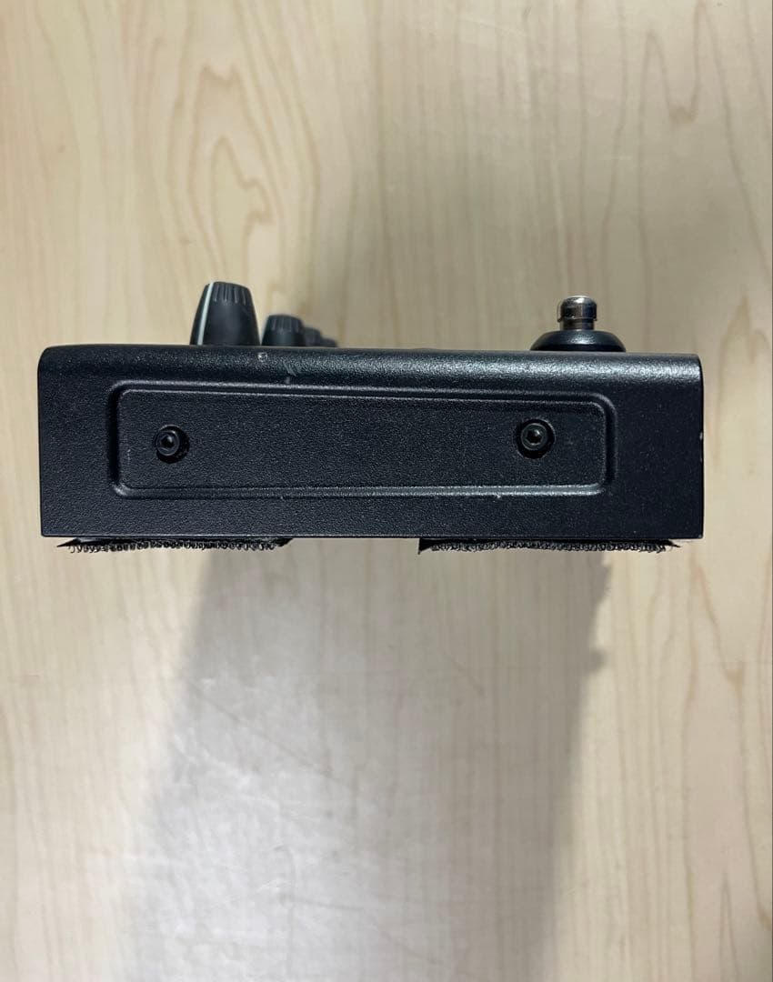 ■TC-HELICON Voicetone Synth ボーカルエフェクター