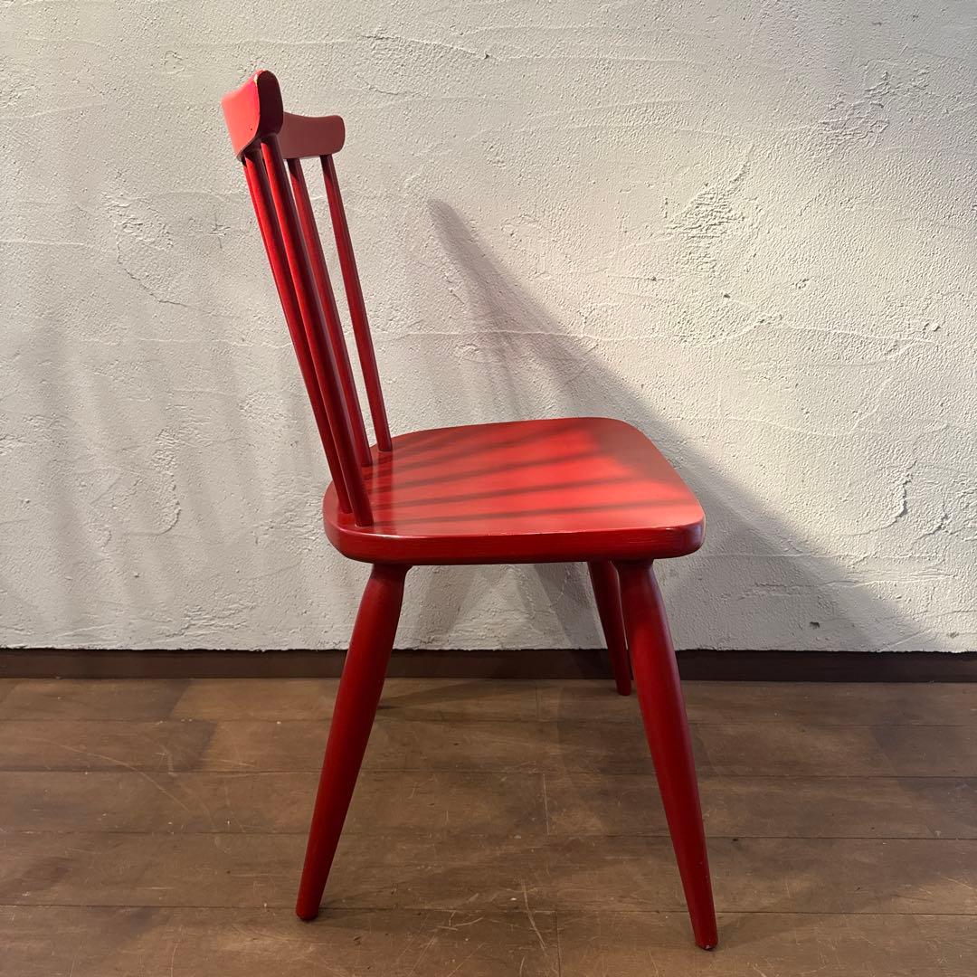 赤い木製チェア　【在庫処分価格】