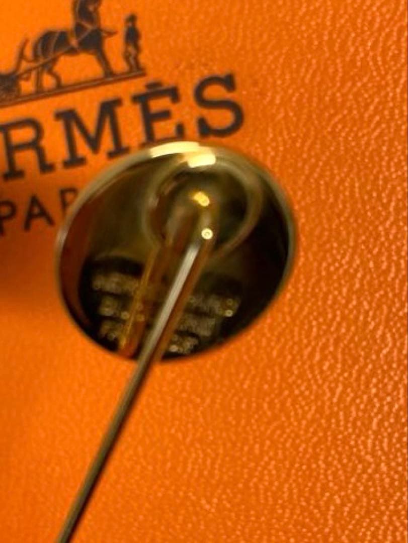 美品　HERMES エルメス　セリエ　ピンブローチ　ピンバッチ　ゴールド　箱付き