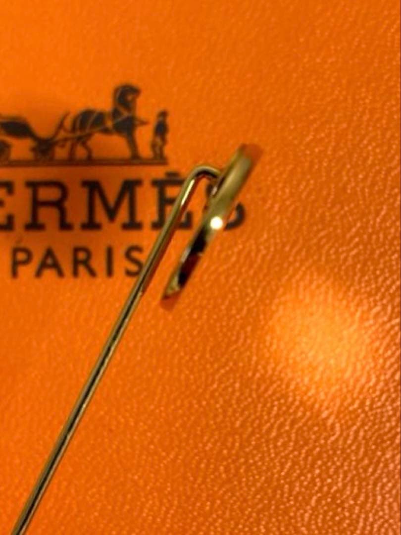 美品　HERMES エルメス　セリエ　ピンブローチ　ピンバッチ　ゴールド　箱付き