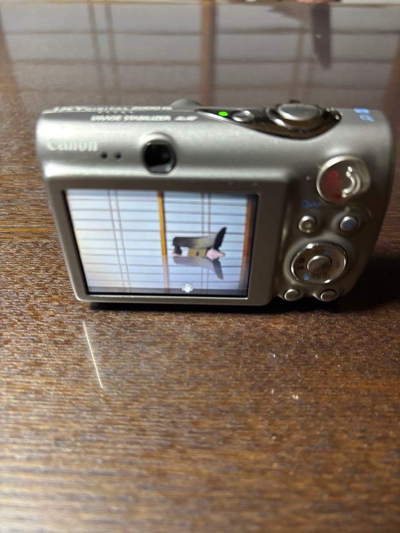 デジタルカメラ Canon IXY DIGITAL 2000IS