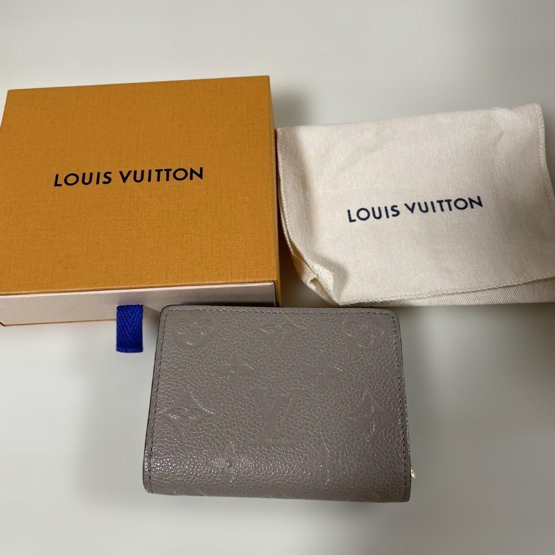 LOUIS VUITTON ポルトフォイユ・クレア トゥルトレール