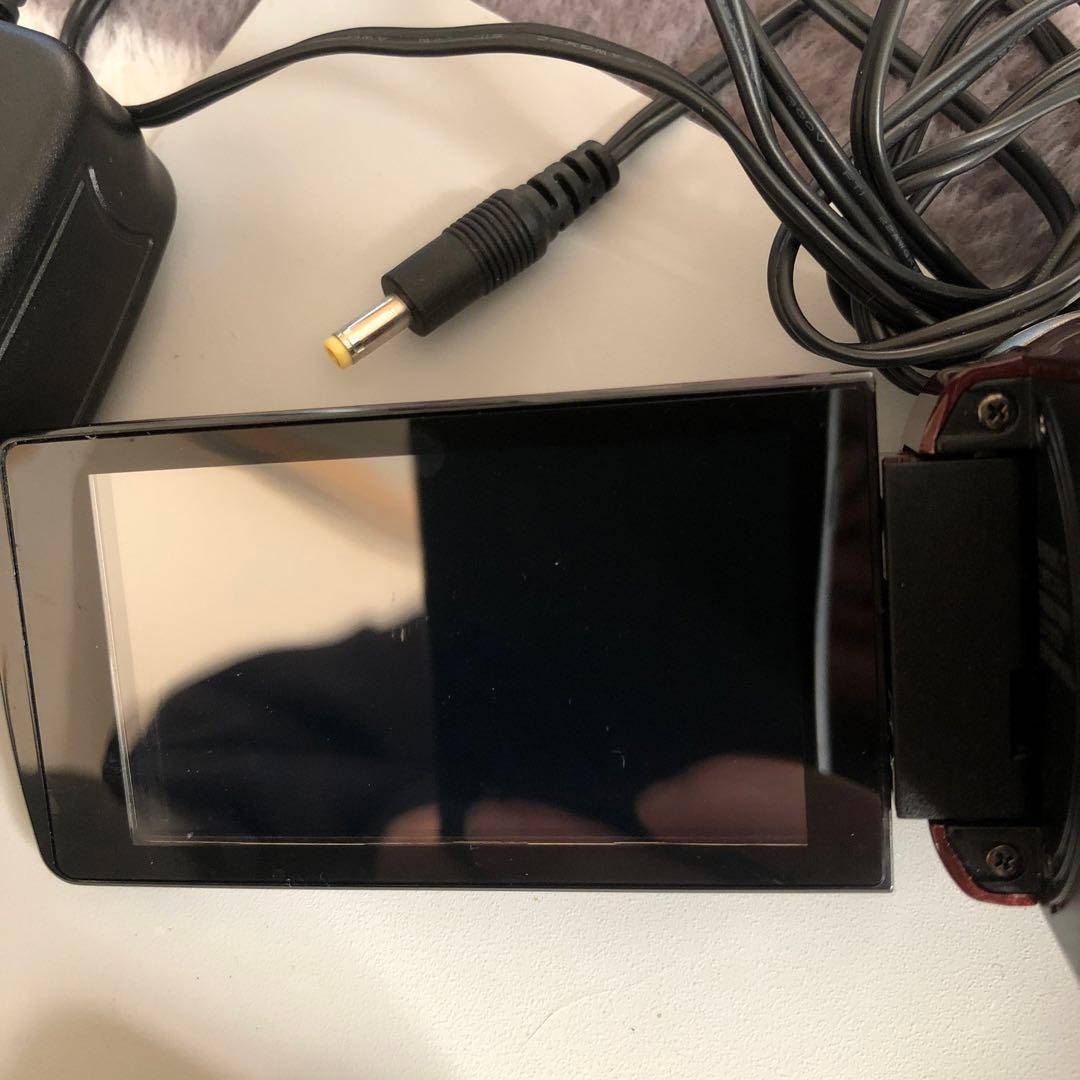 Everio ビデオカメラ　GZ-E265-R