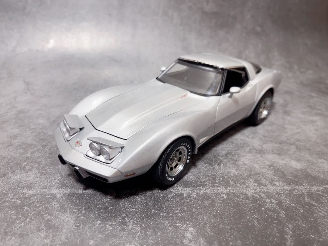 1/18 AUTOart シボレー コルベット C3 25周年アニバーサリー