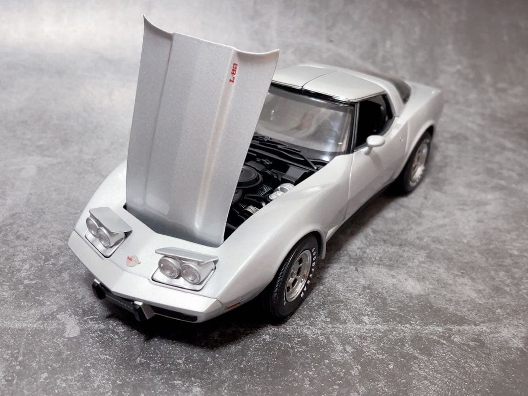 1/18 AUTOart シボレー コルベット C3 25周年アニバーサリー