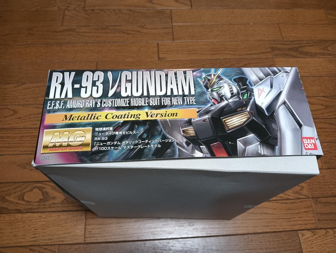 【新品】MG MSN-04 サザビー & RX-93 νガンダム　セット
