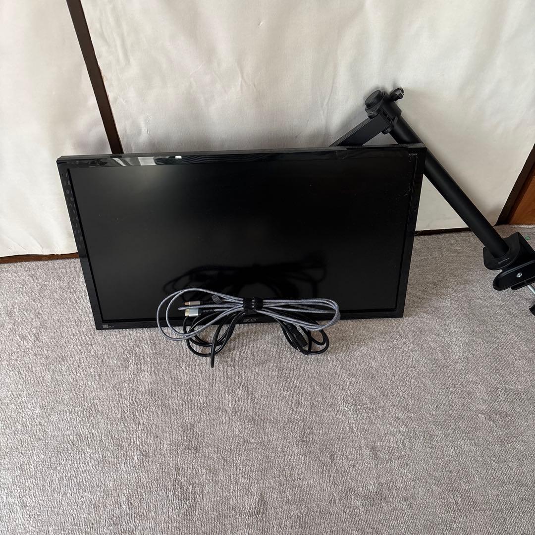 Acer 4k モニター　28インチ
