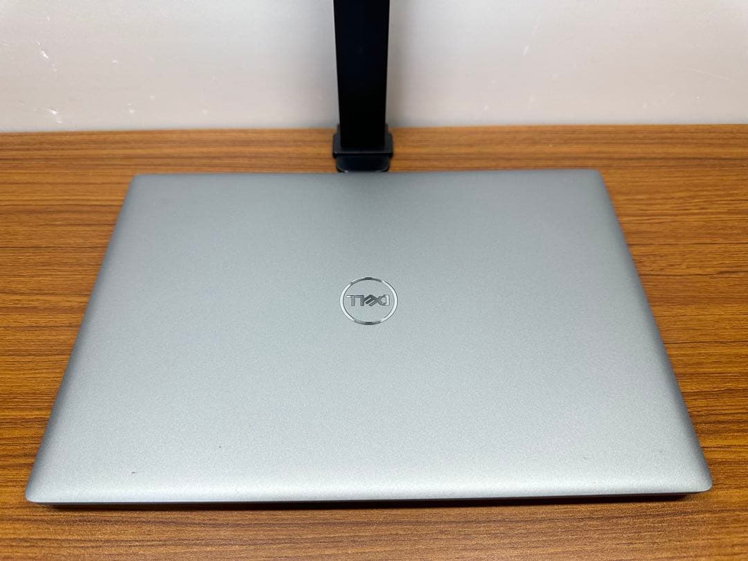 DELL latitude 3330 i7-1195G7 13.3インチ