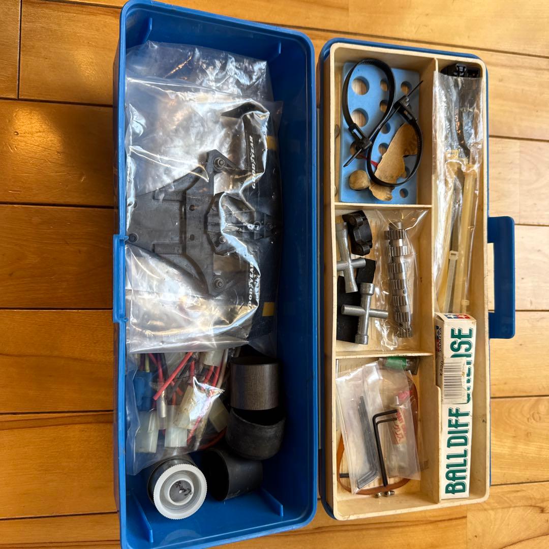 京商ラジコン2点セット(モーター.プロポなどもセット)