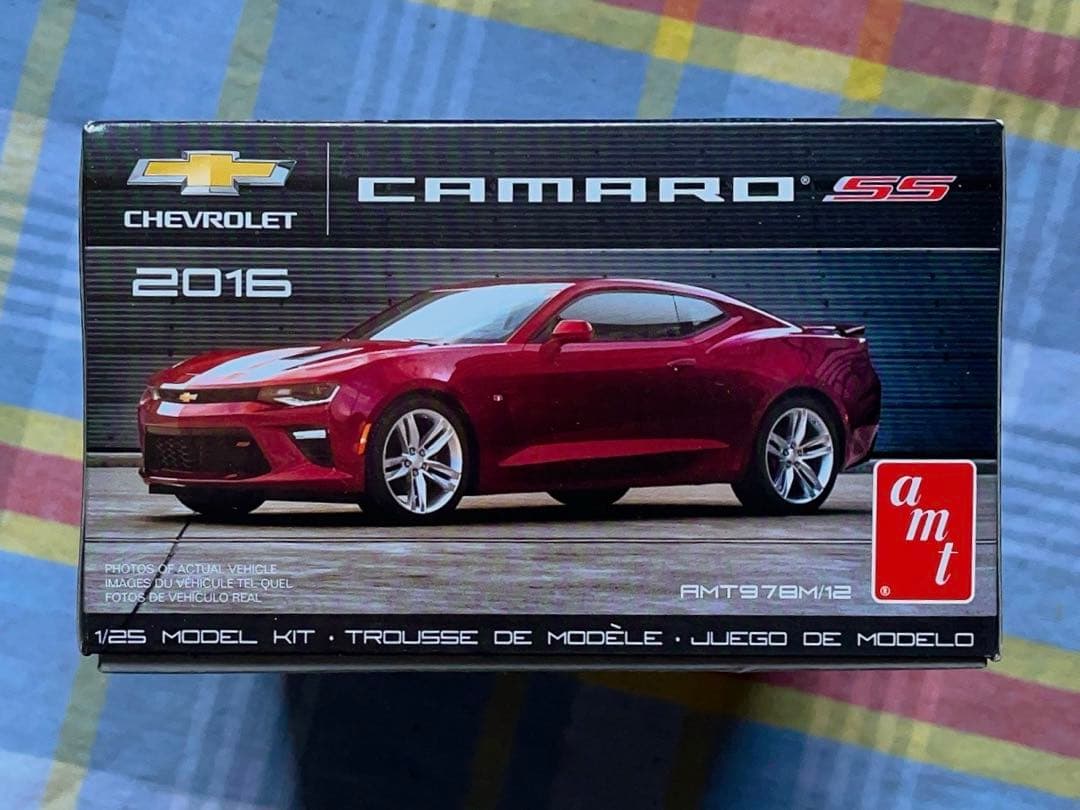 amt 1/25 シボレー・カマロ SS (C6型) 2016年型