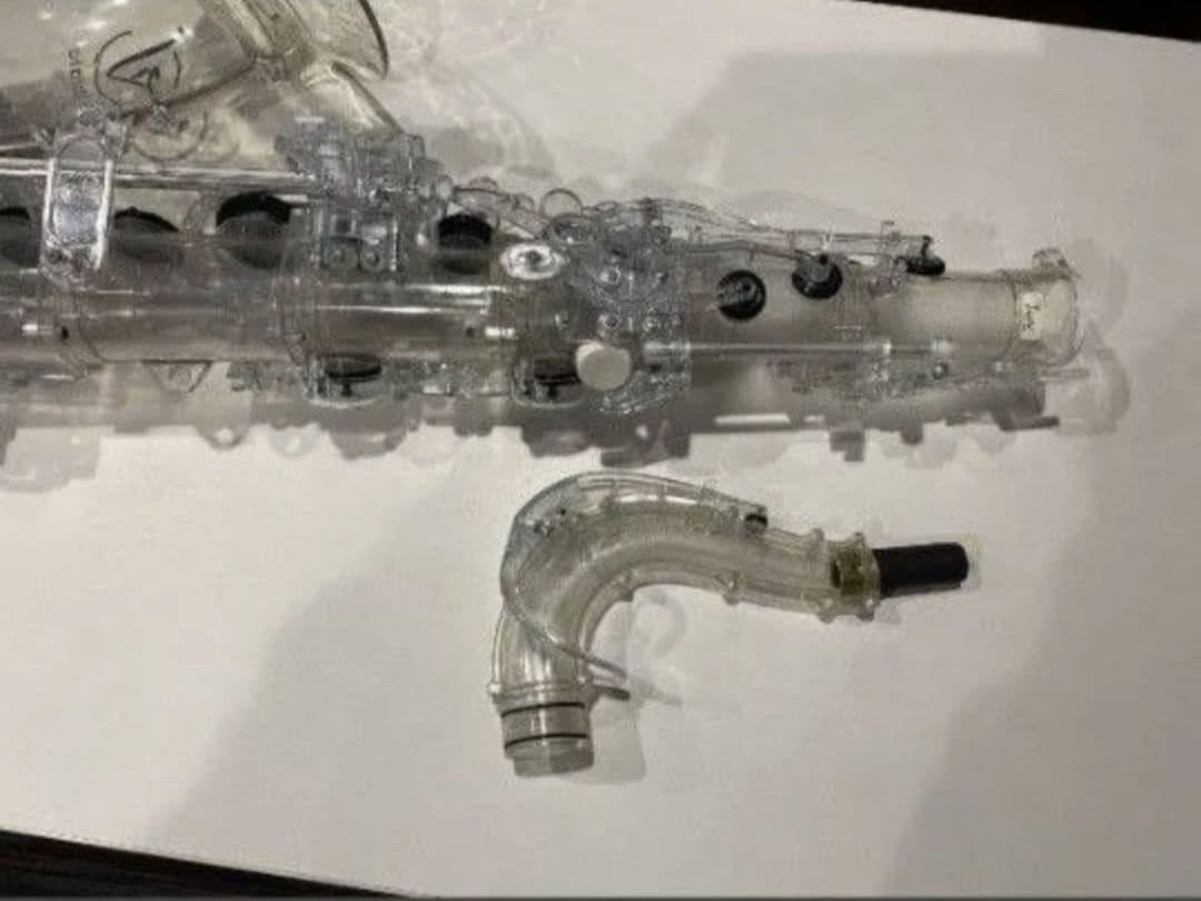 vibrato sax 透明テナーサックス プラスチック