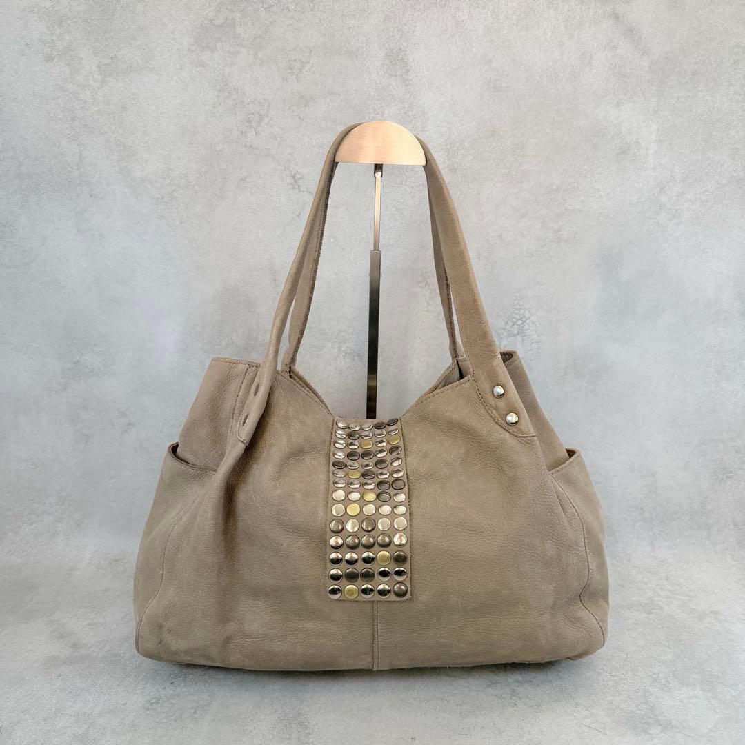 TRES スタッズ　ショルダーバッグ