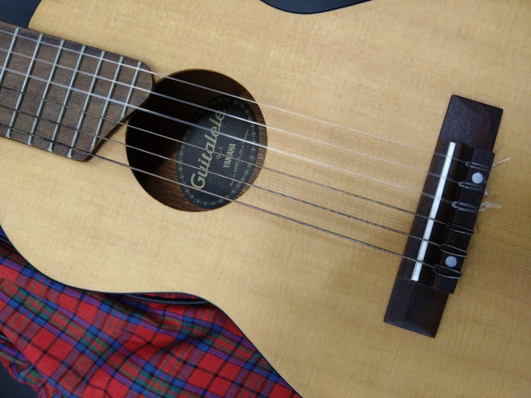 YAMAHA Guitalele GL1 ヤマハ ギタレレ　レトロチェックケース