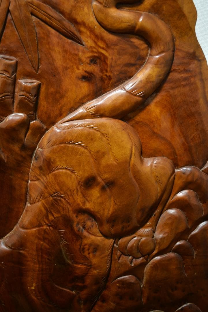 衝立　一枚木　最上級材質　欅　虎竹彫刻