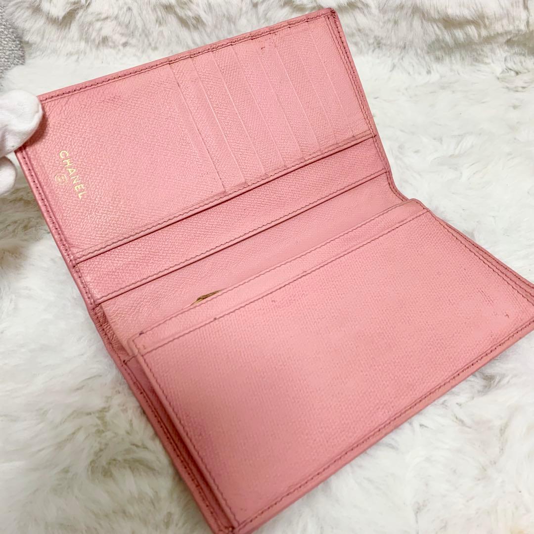 人気色！CHANEL ココボタン　ピンク　二つ折り財布　シャネル