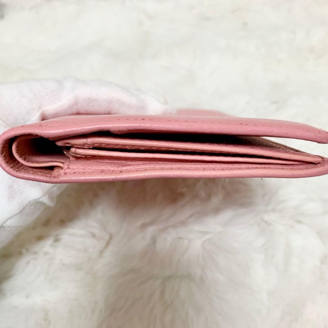 人気色！CHANEL ココボタン　ピンク　二つ折り財布　シャネル